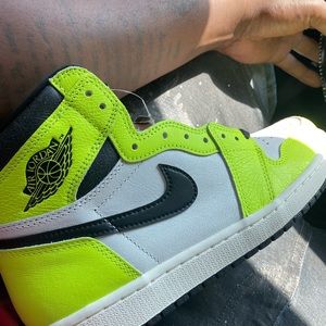 Meet your Posher, Jerry